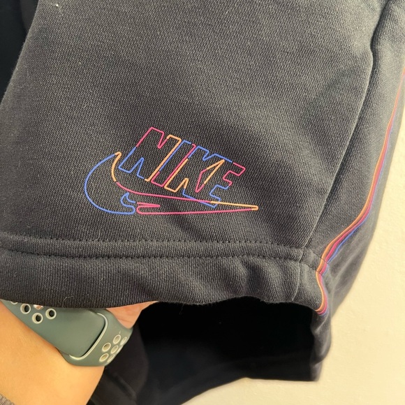 NWT Nike Sportswear Women's Plus Size 3X Essential Futura French Terry Shorts - Picture 3 of 6